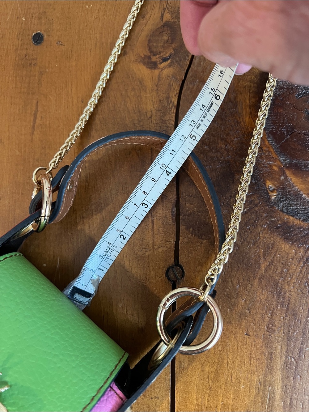 Cassette - the Bee Bag -Mini Crossbody Bag - Picture 13 of 14